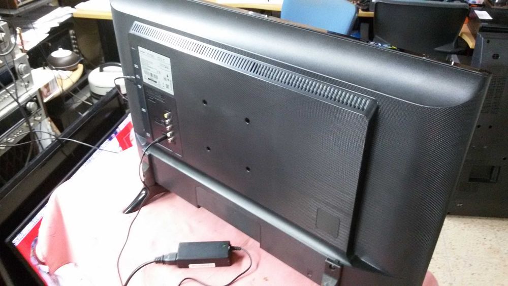 tv led samsung ue32m4005aw