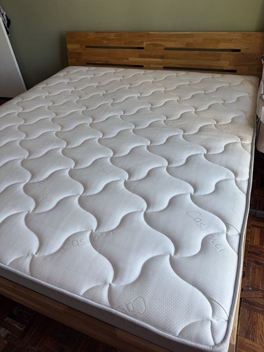 Cama Jysk (180x200) + Colchão Lusocolchão Splendid (Como Novo)