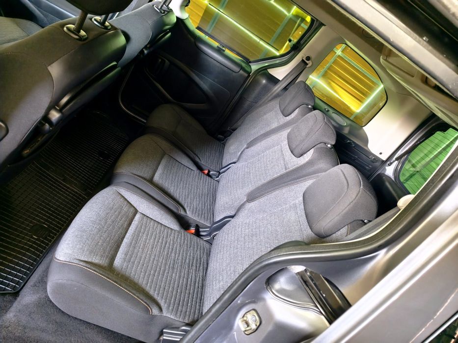 Berlingo Multispace 1.6 HDi*Mega stan 100%Oryginał,Kamera,Hak,Navi,Alu