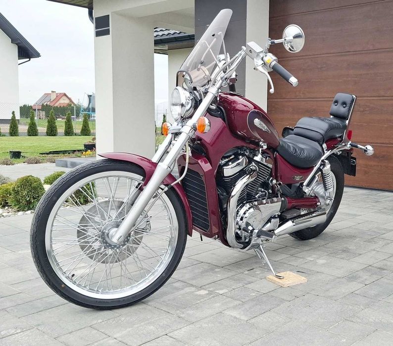 Suzuki VS 800 Intruder 7102 km EUROPA bezwypadkowy 1999r. TRANSPORT