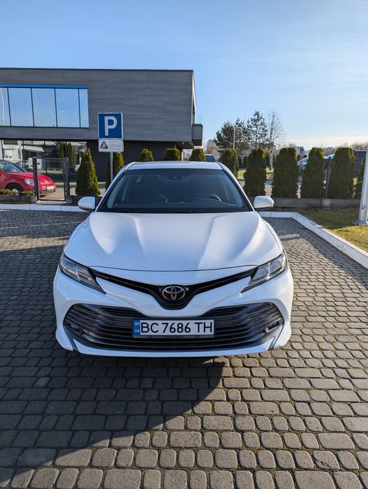 Toyota Camry 70 203к.с.