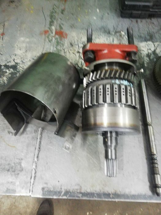 Przedni napęd kosz case 5120,5130,5140,5150