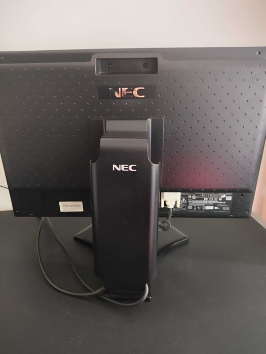 Monitor Panoramiczny (pion,poziom) NEC P221W-BK