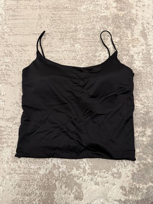 Жіночі кофти та костюм з штанами