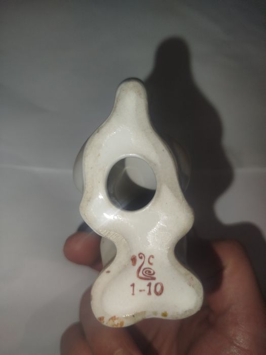 Фарфоровая статуэтка «Щенок», винтаж, СССР (клеймо Полонне / ПЗХК)