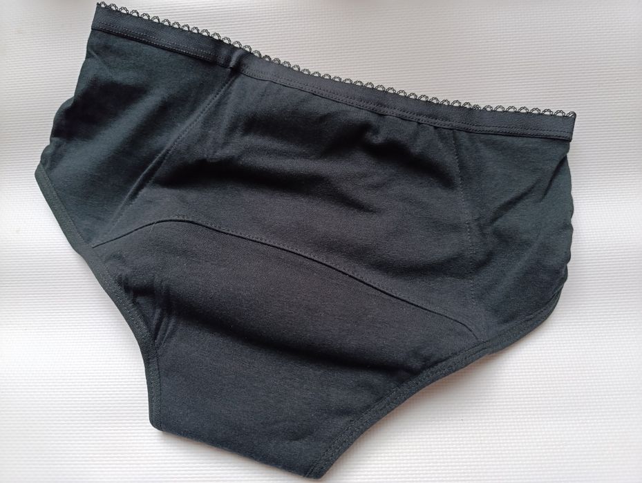 Трусики для критичних днів DIM та Bonds