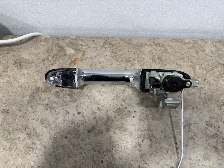 maçaneta lado esq genuina fiat 500