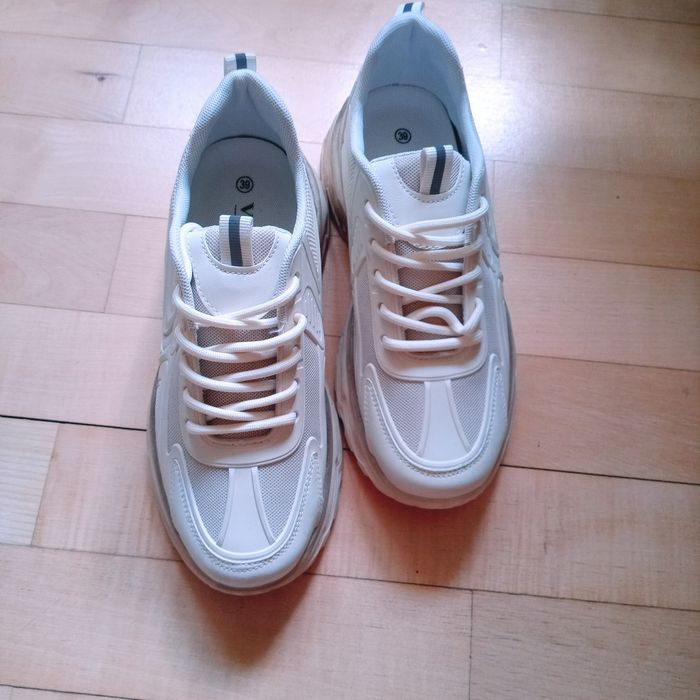 Buty sportowe Vices roz 39