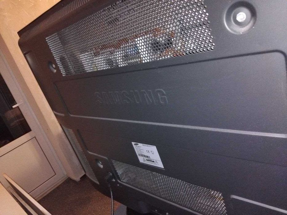 телевизор 50'' Samsung PS50A410C1 диагональ 50 дюймов