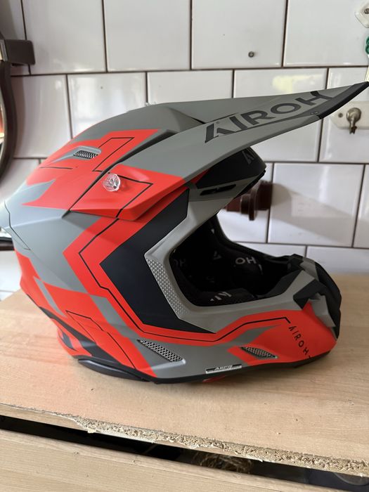 Kask AIROH TWIST 3 DIZZY ORANGE FLUO MATT pomarańczowy fluo szary rozmiar L
