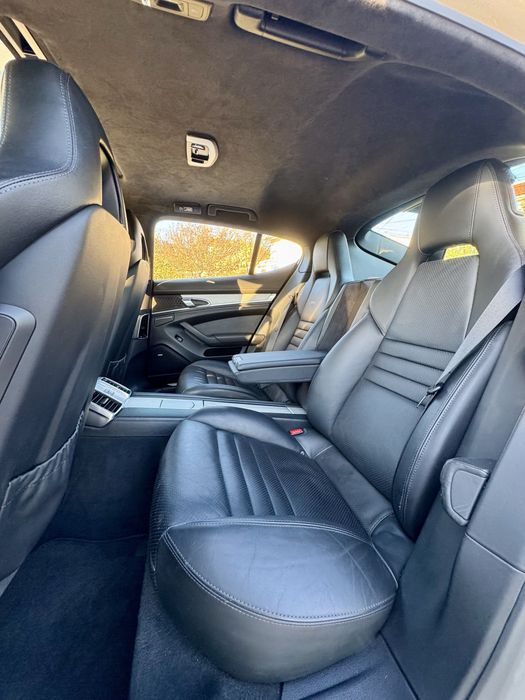 Porsche Panamera Turbo
