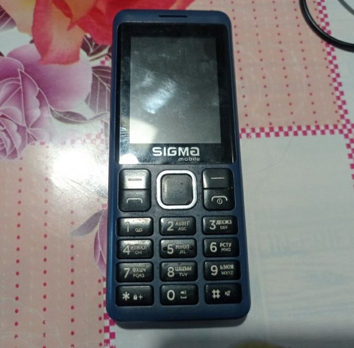 мобильный телефон