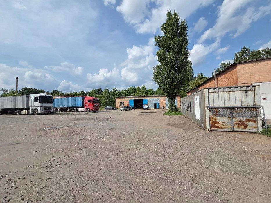 Продаж автопарку з виробничо-офісним комплексом  4,39 га