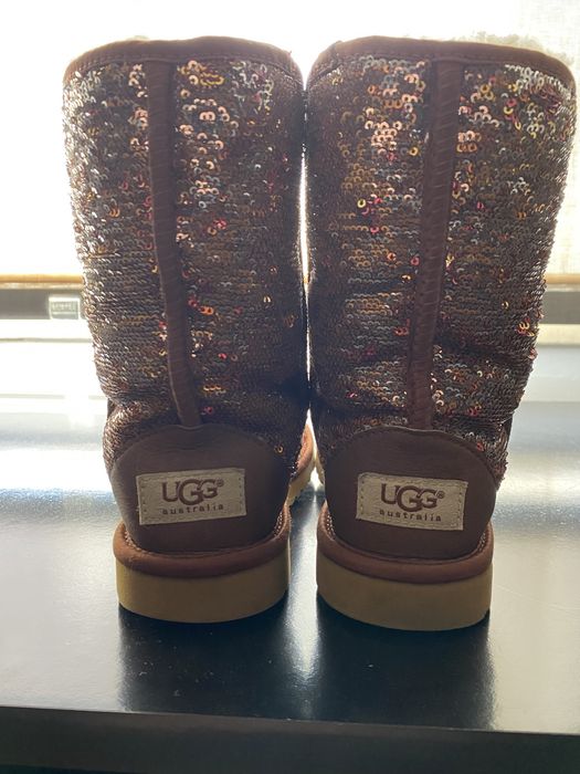 Bota Ugg lantejoulas
