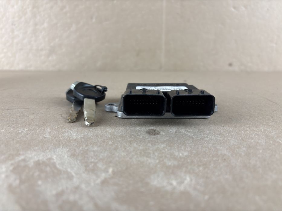 Skuter IMF 50 INDUSTRIE Zestaw do Odpalania Stacyjka Moduł Komputer