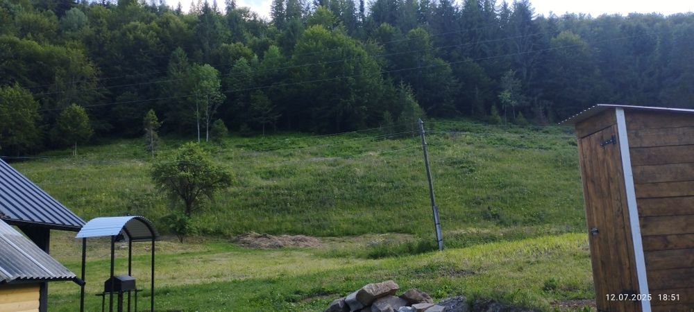 Здається будиночок в Карпатах.