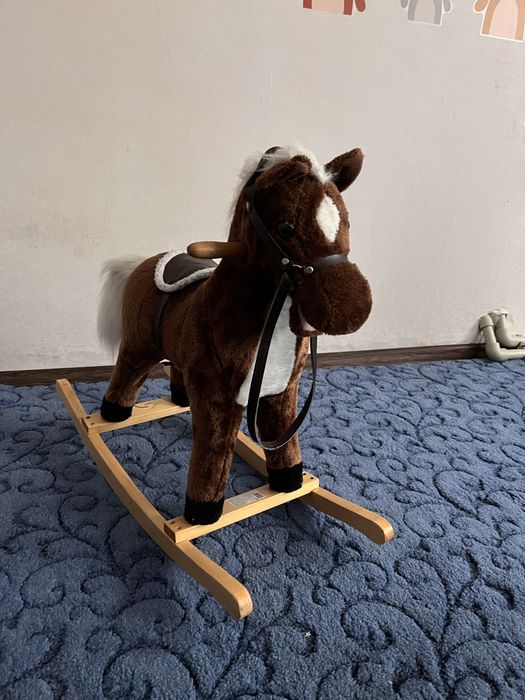 Гойдалка коник для діток