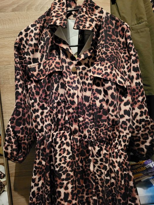 Sukienka panterka piekne logo