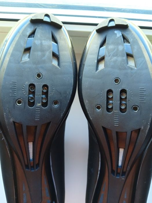 Велосипедні туфлі велотуфли