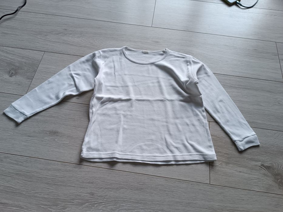 Biały podkoszulek bluzka koszulka 134 z długim rękawem