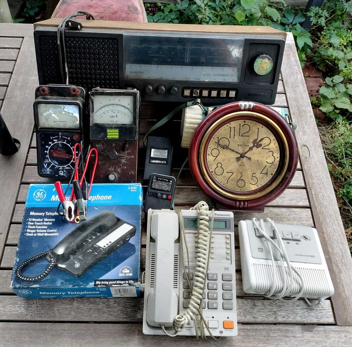 Duży pakiet RETRO z garażu: Sprawne Radio Unitra Taraban 3, Zegar Becha, ZSRR, elektronika