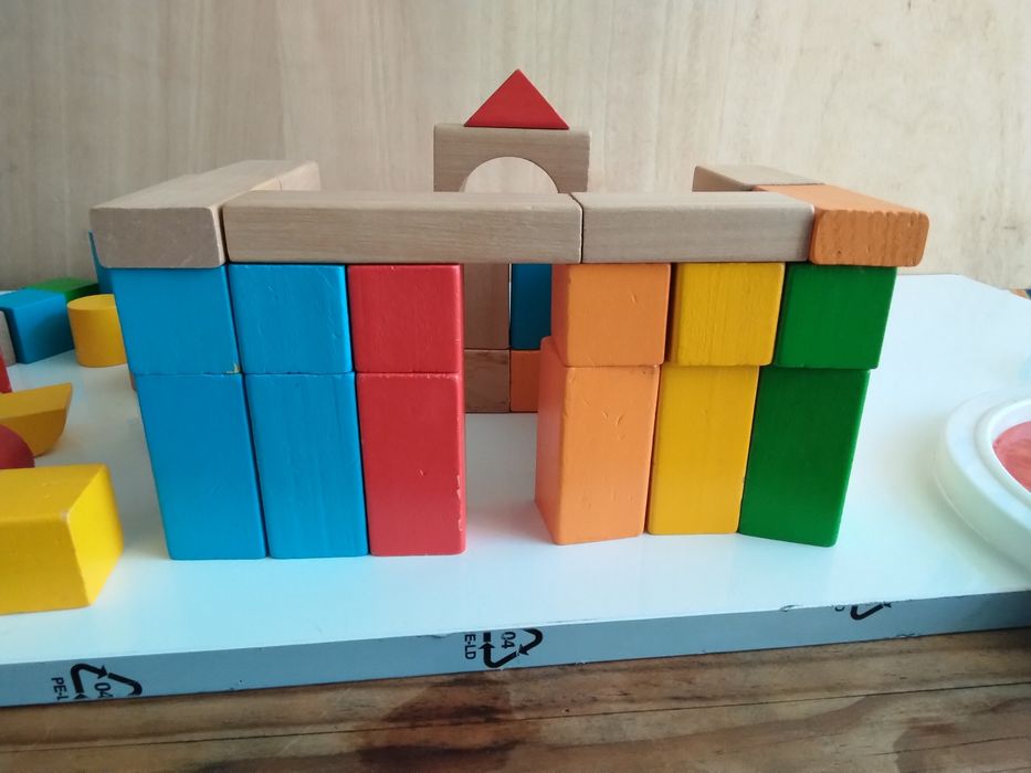 Brinquedos de madeira da marca Zoko