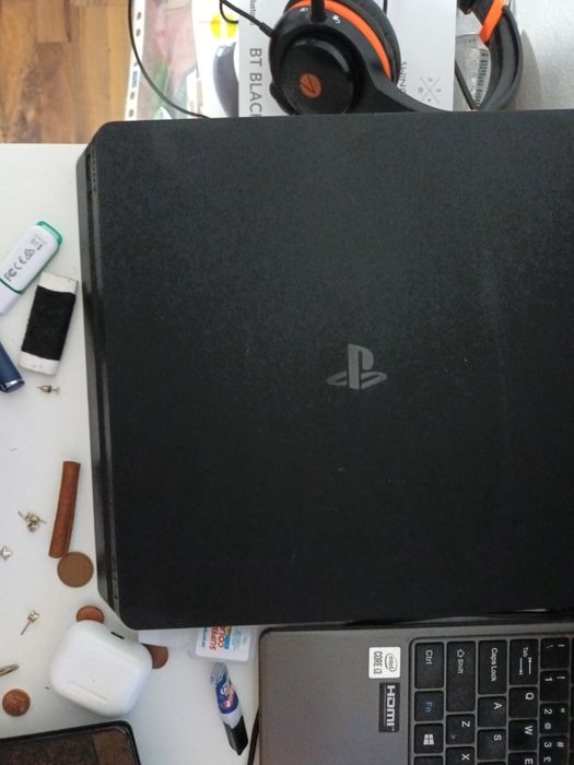 Playstation 4 slim 1 tb