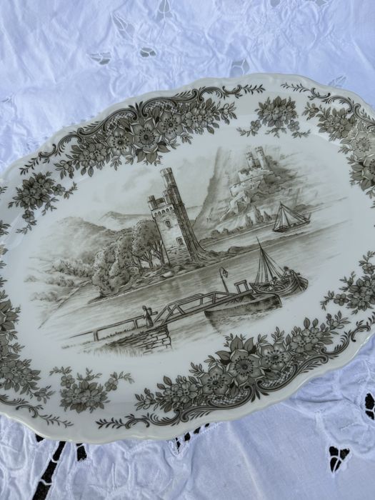 Посуда  винтаж Seltmann Weiden холмы рейна  в идеале