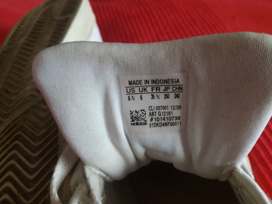 Tenis adidas originais n. 37