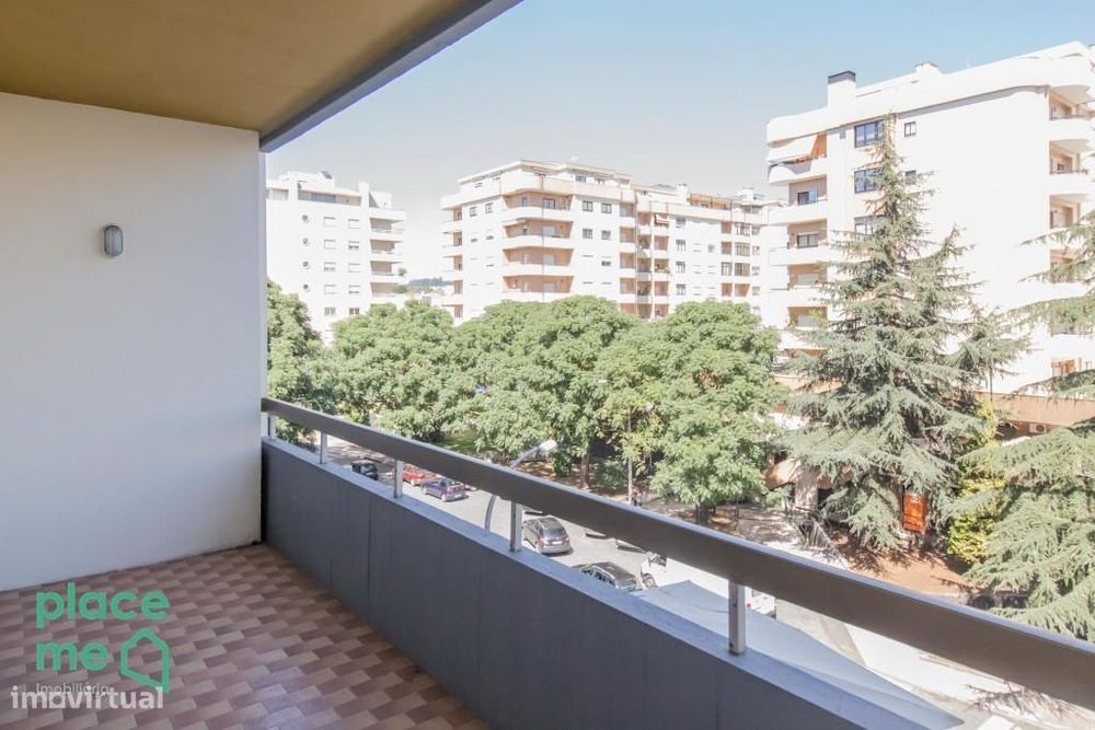 Quarto c/ despesas incluídas - Só raparigas