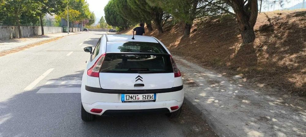 Citroën C4 Commercial (2 Lugares) – Económico, Revisto e a Circular!