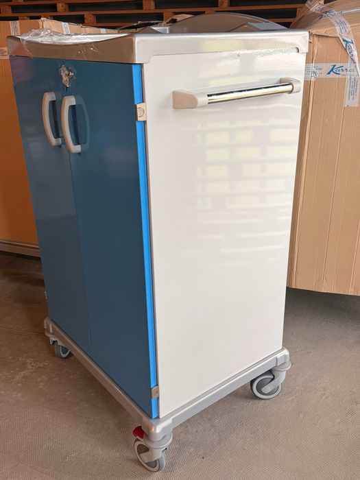 Carrinho roupa limpa