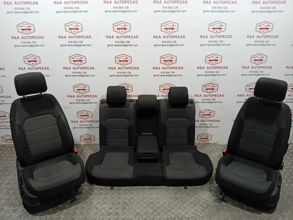 Conjunto de Bancos Passat B7 em Tecido Original