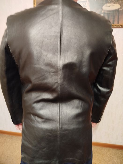 Кожаный пиджак...размер 54-56
