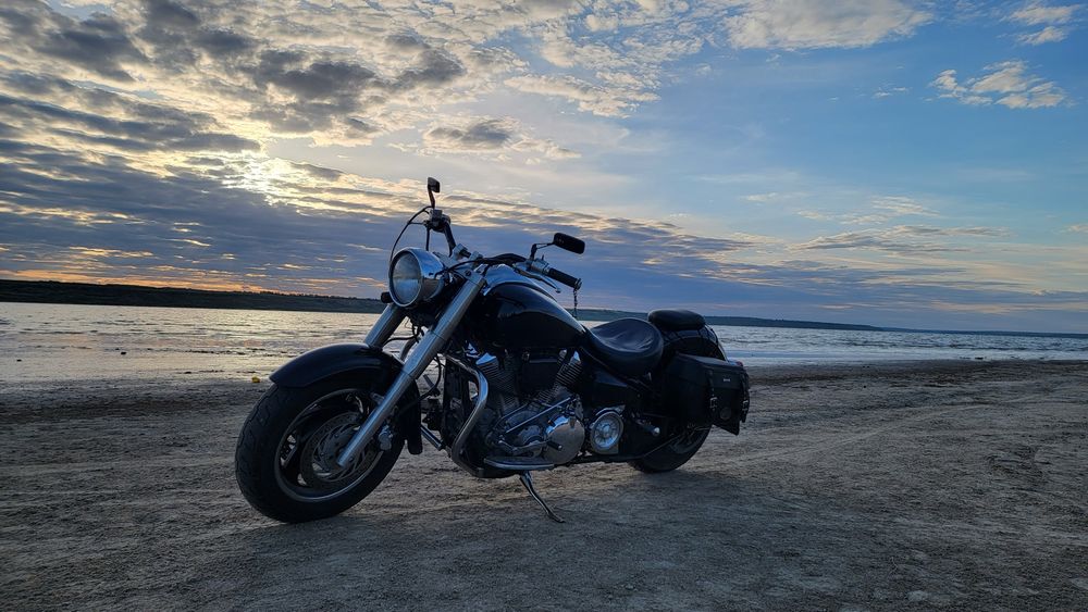 Yamaha XV1600 Road Star