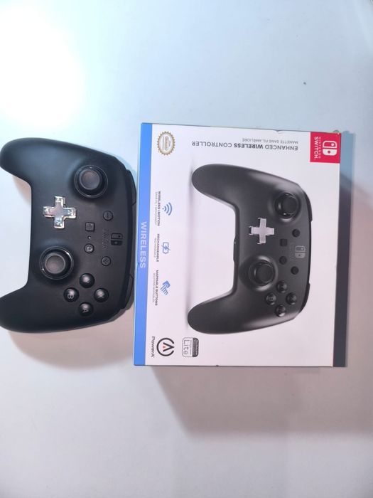 Nintendo switch + extras