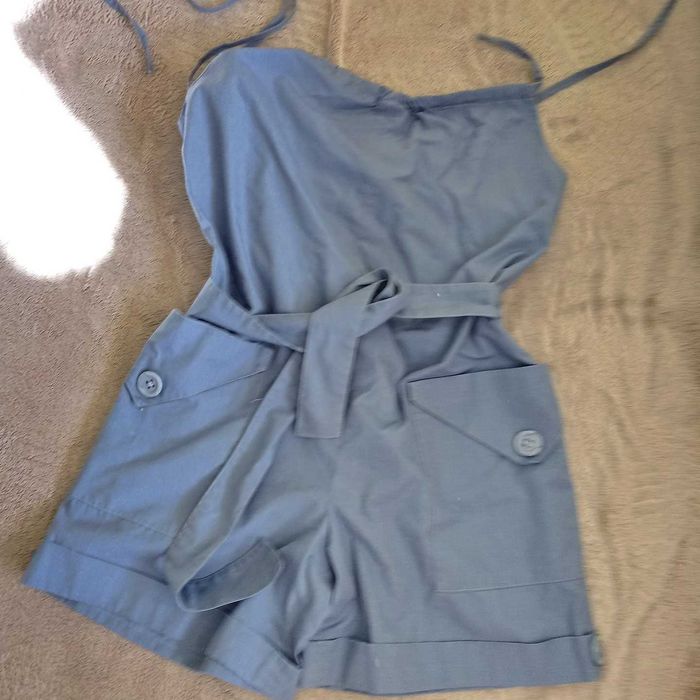 Kombinezon na ramiączkach