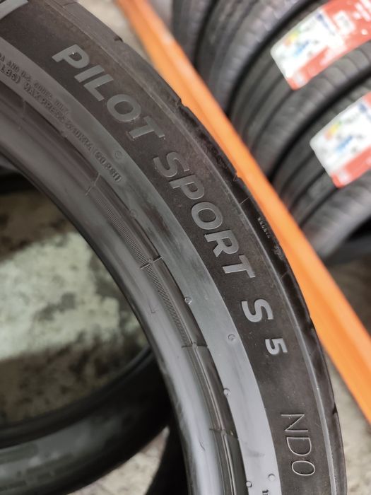 Pneus 275/35zr21 Michelin Pilot Sport S5 com 80% piso