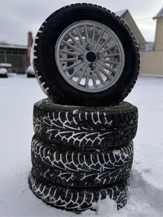 Диски ET 27 4×100 + шини Hankook 185/70 R14 зима