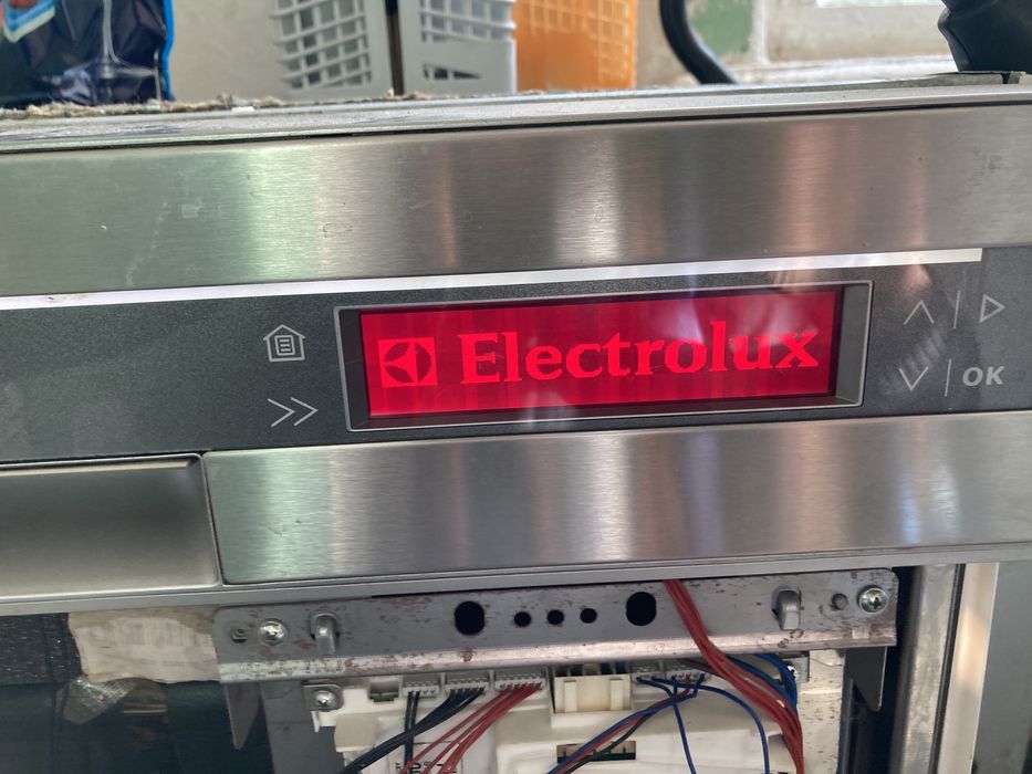 Продам Посудомойку  Electrolux