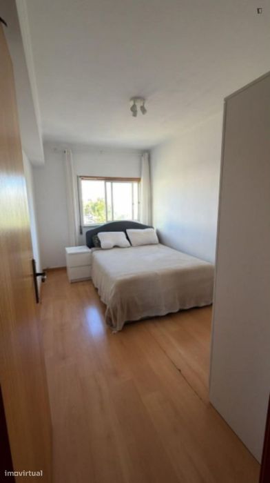 Apartamento com 3 quartos - localizado em Almada Lisbon
