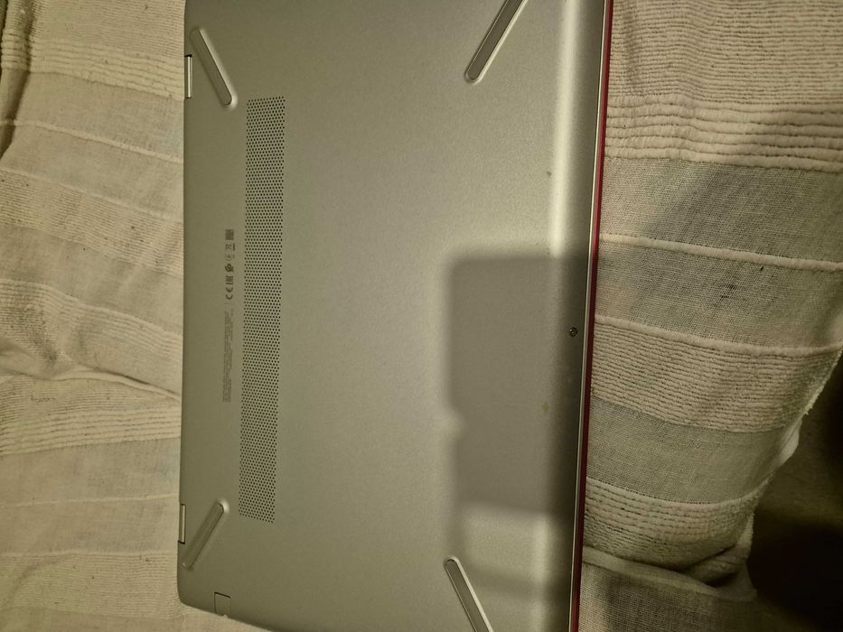 HP 15-CC504, processador i7-7500U, dois discos SSD 256 e sata 500gb