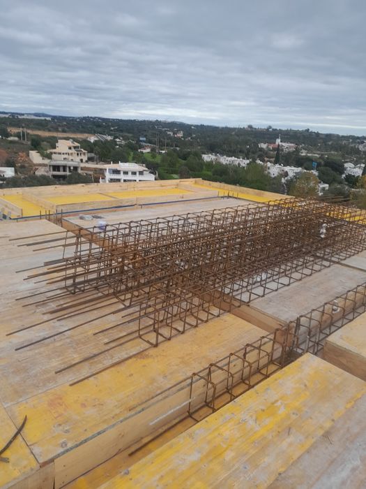 Mestre em cofragem64960233687299121