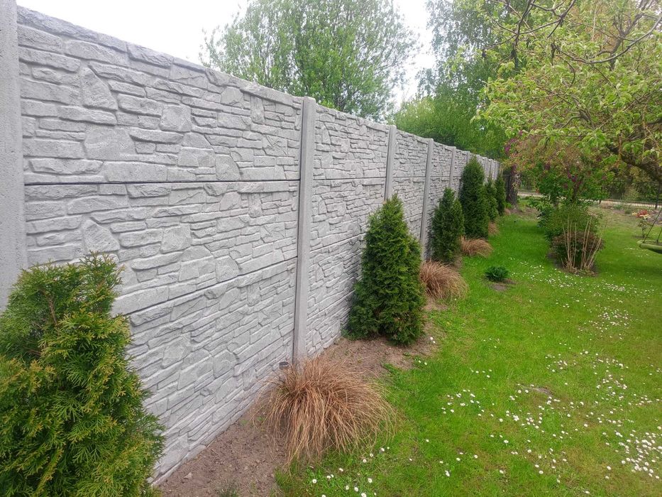 Ogrodzenia betonowe słupki do siatki Producent