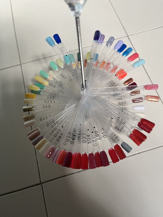 Todos os vernizes das fotos por 130€