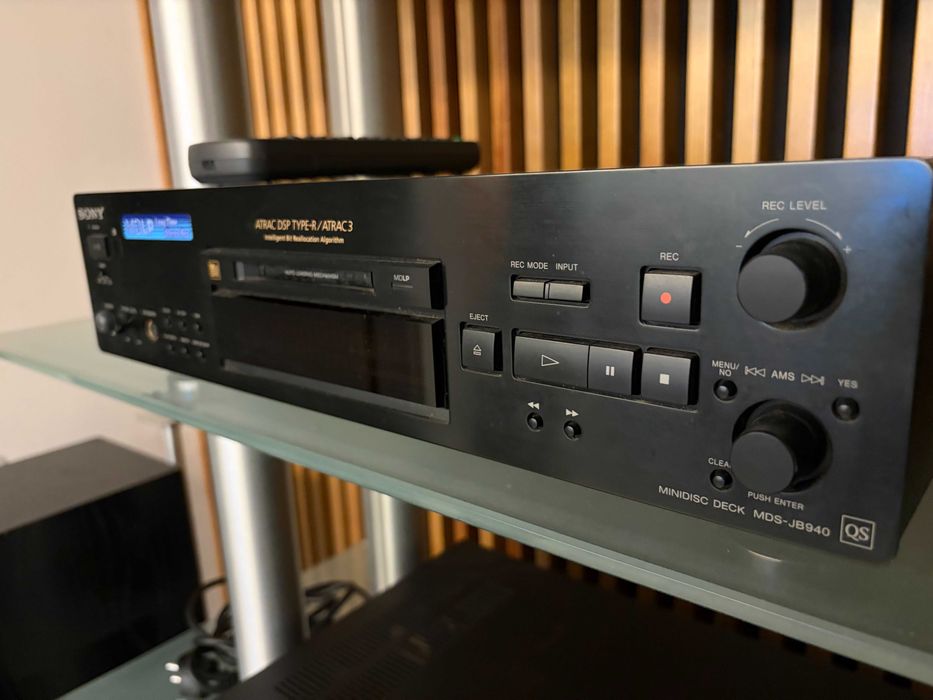 Leitor/Gravador MiniDisc SONY MDS-JB940 – Excelente Estado Oferta MD´S