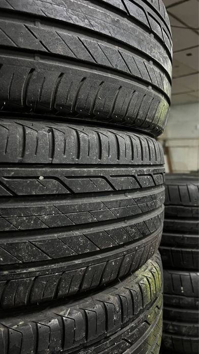 Комплект літньої гуми 215/50/18 Bridrestone