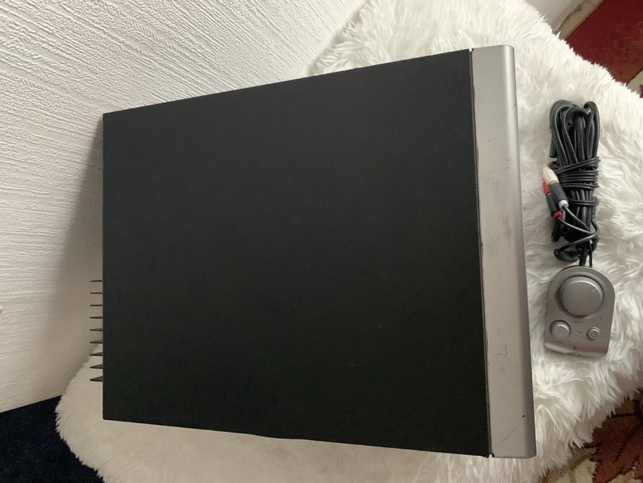 Сабвуфер Logitech Z-2300.