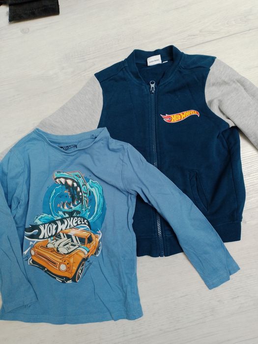 Zestaw hot wheels bluza i bluzka rozm 110
