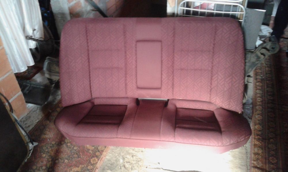 Vendo conjunto bancos e quartelas para mercedes c180/c200 / c220/ c250